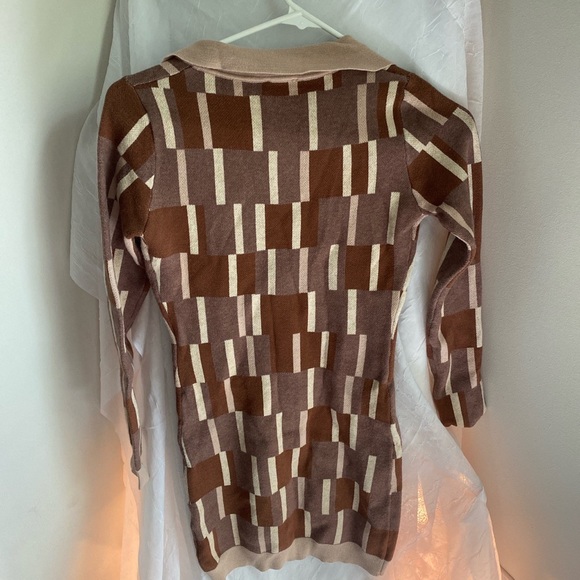 Princess Polly retro pattern knit button down dress - Picture 4 of 5